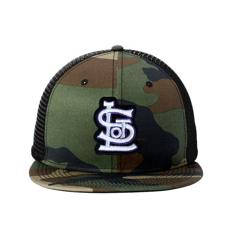 New Era Sandlot Logo Standard Fit Snapback Trucker Cap - Camo